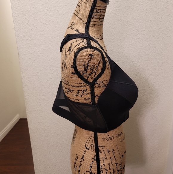 Ivy Park/Adidas Medium Support Sports Bra - Picture 6 of 9